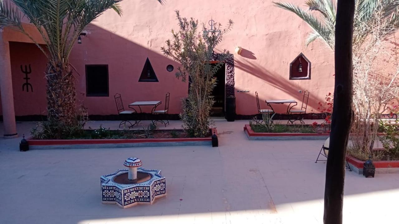 Gite D'Etape Nomade Tajda Extérieur photo